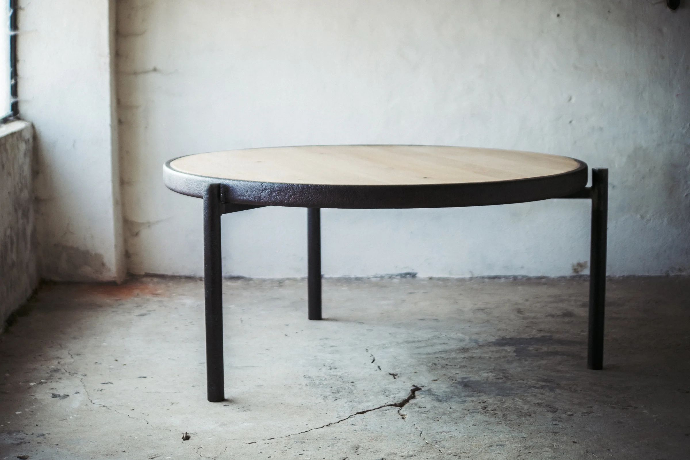 AKKER TABLE by Stal Collectief