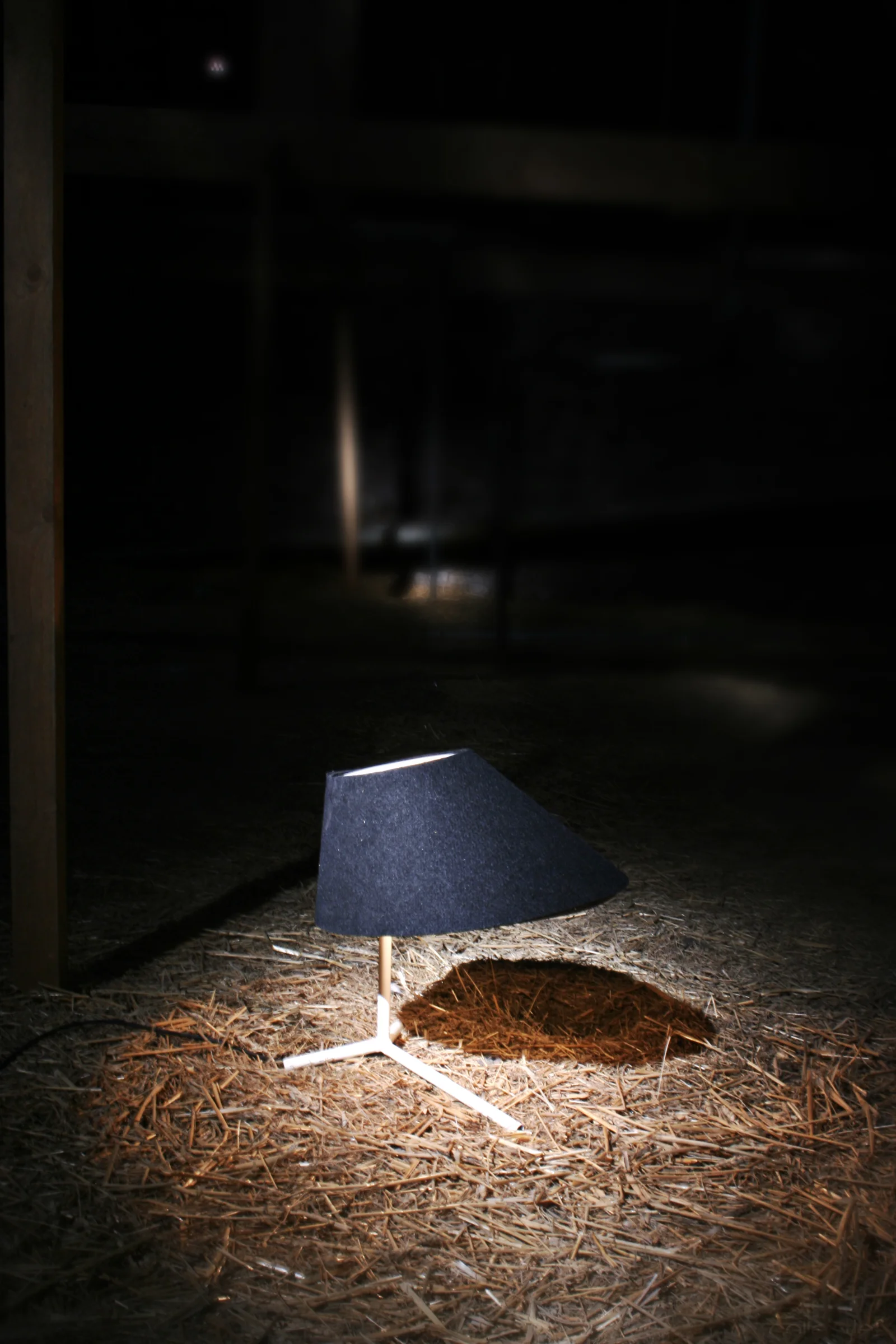 ELIZ PETIT by Stal Collectief