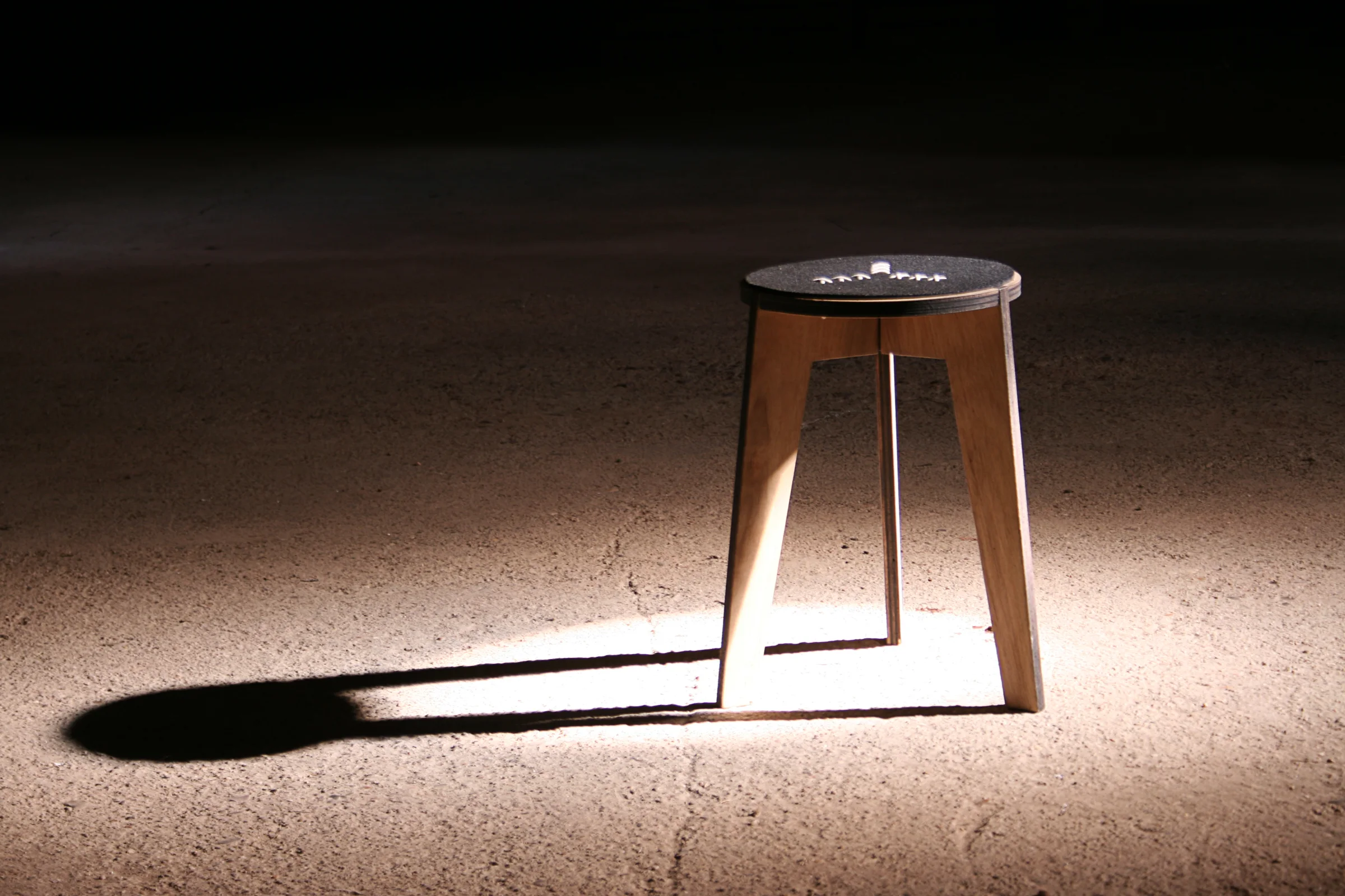 MICH STOOL by Stal Collectief