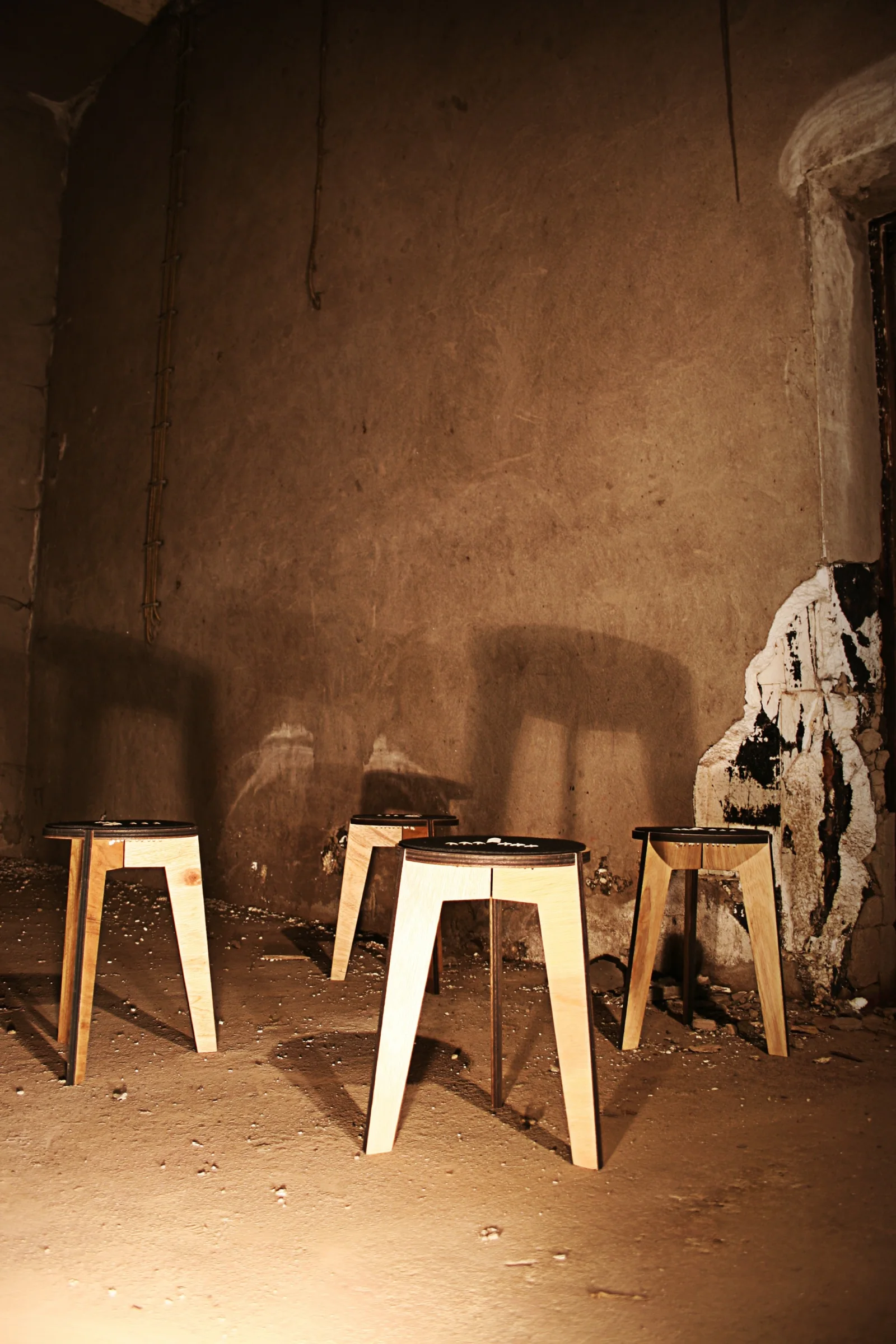 MICH STOOL by Stal Collectief