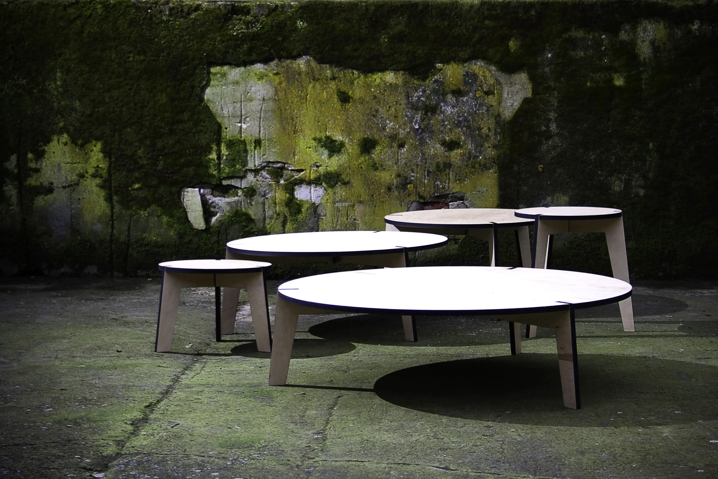 MICH TABLE by Stal Collectief